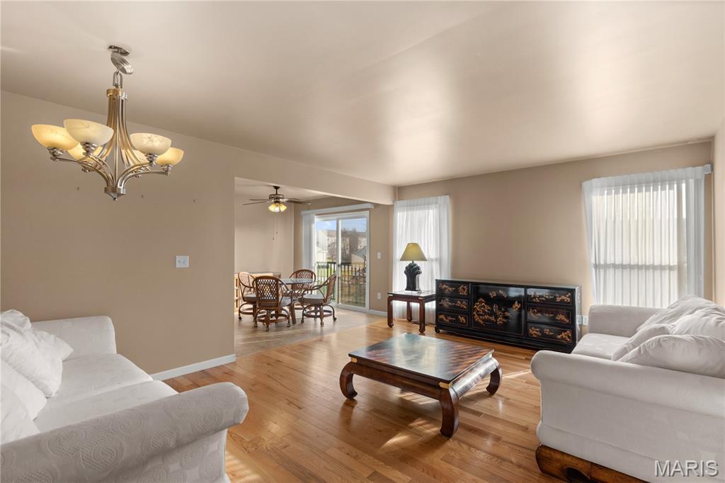 443 Angelique Place St. Charles, MO 63303 - Photo 3 of 26