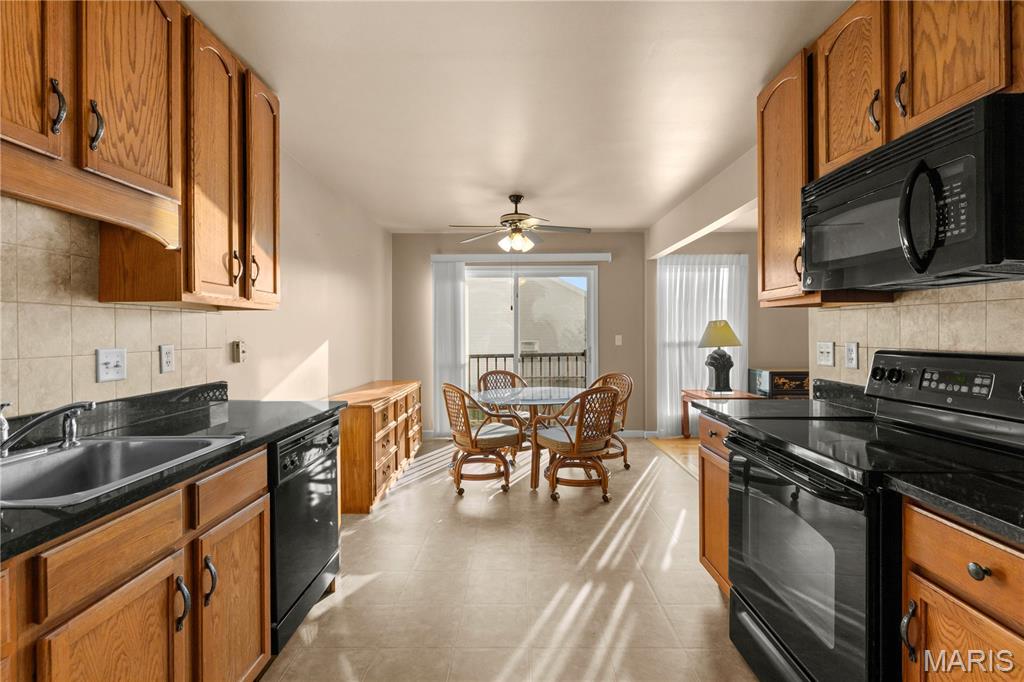 443 Angelique Place St. Charles, MO 63303 - Photo 6 of 26