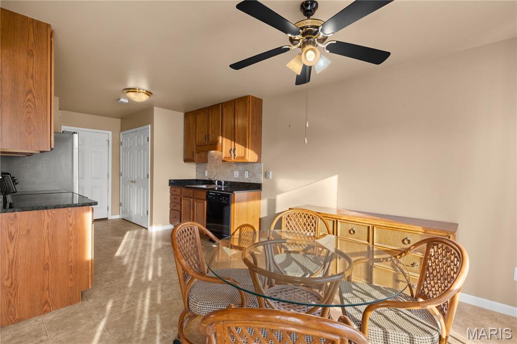 443 Angelique Place St. Charles, MO 63303 - Photo 8 of 26