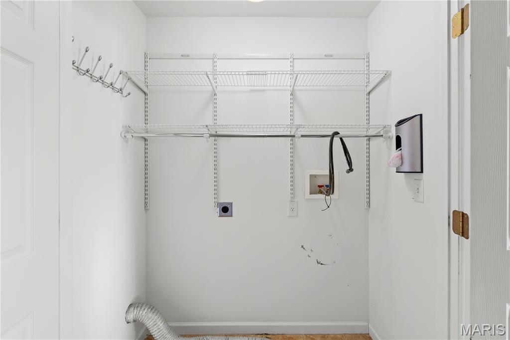 443 Angelique Place St. Charles, MO 63303 - Photo 10 of 26