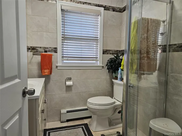 $2,500 | 156 Beechwood Avenue, Unit 1, New Rochelle, NY 10801