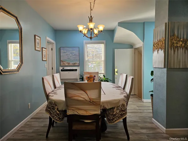 $2,500 | 156 Beechwood Avenue, Unit 1, New Rochelle, NY 10801