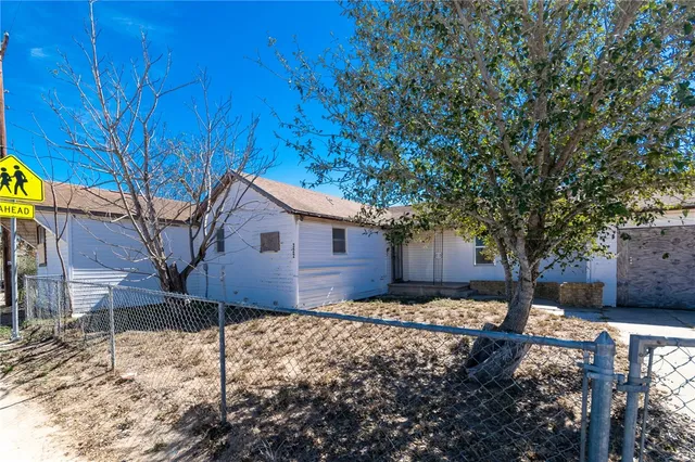 $36,000 | 322 Salazar Avenue, Ben Bolt, TX 78342