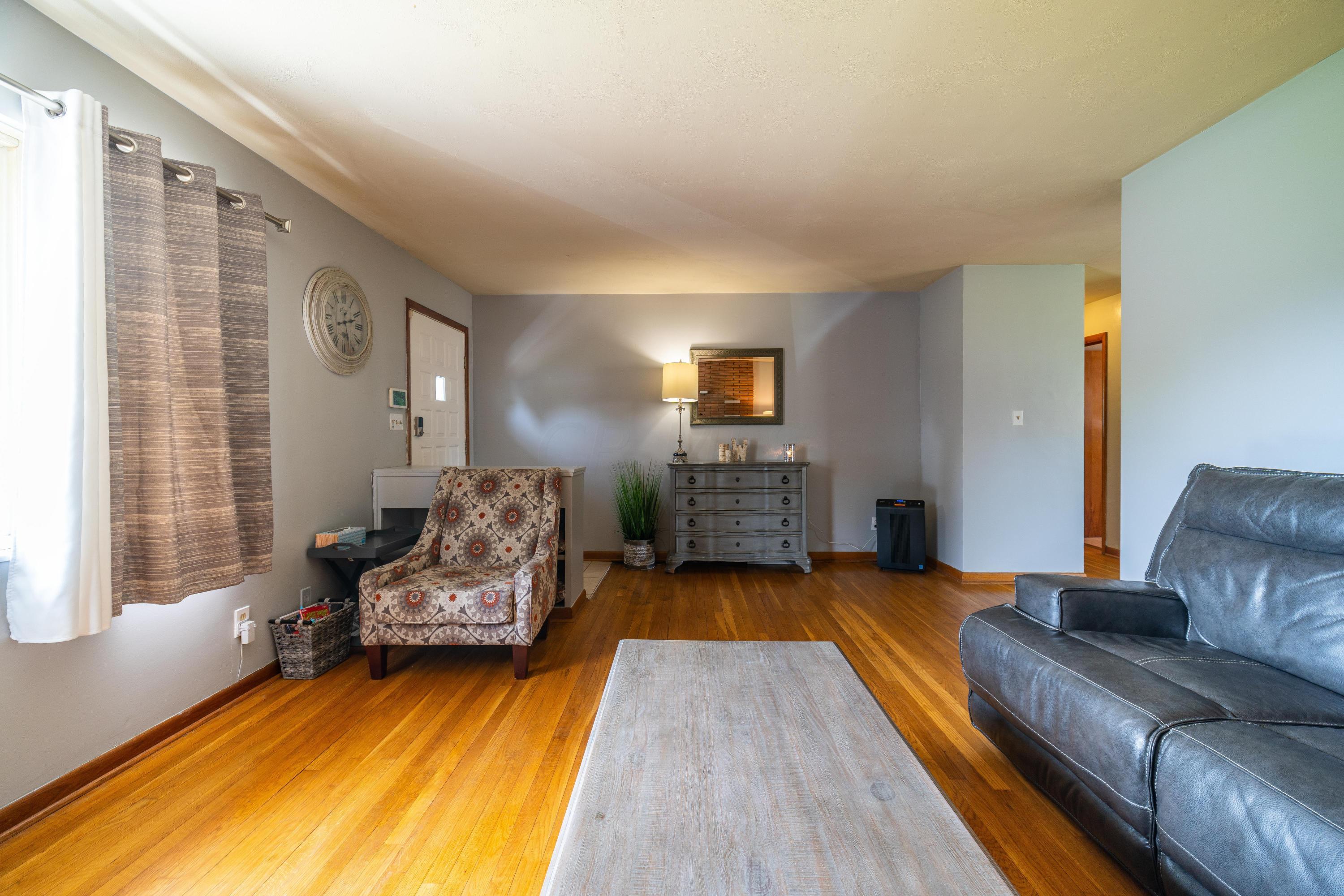 4598 Walburn Road Columbus, OH 43232 - Photo 11 of 58 Gallery Image 11