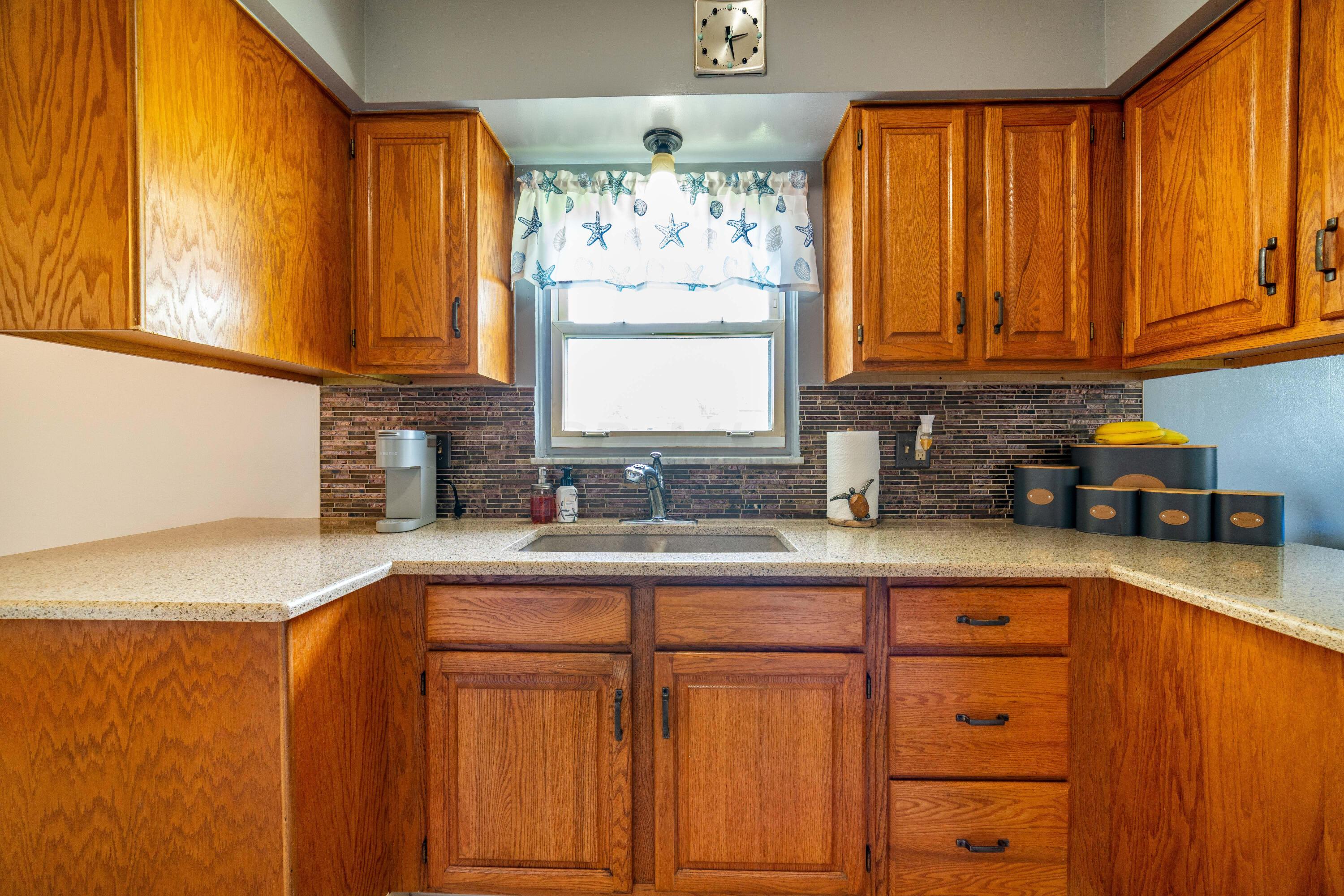 4598 Walburn Road Columbus, OH 43232 - Photo 16 of 58 Gallery Image 16
