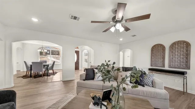 $639,900 | 1735 Woodridge Court, Aledo, TX 76008