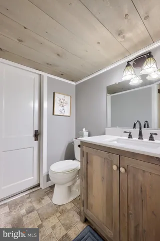 $375,000 | 281 Robin Dale Drive, Leola, PA 17540