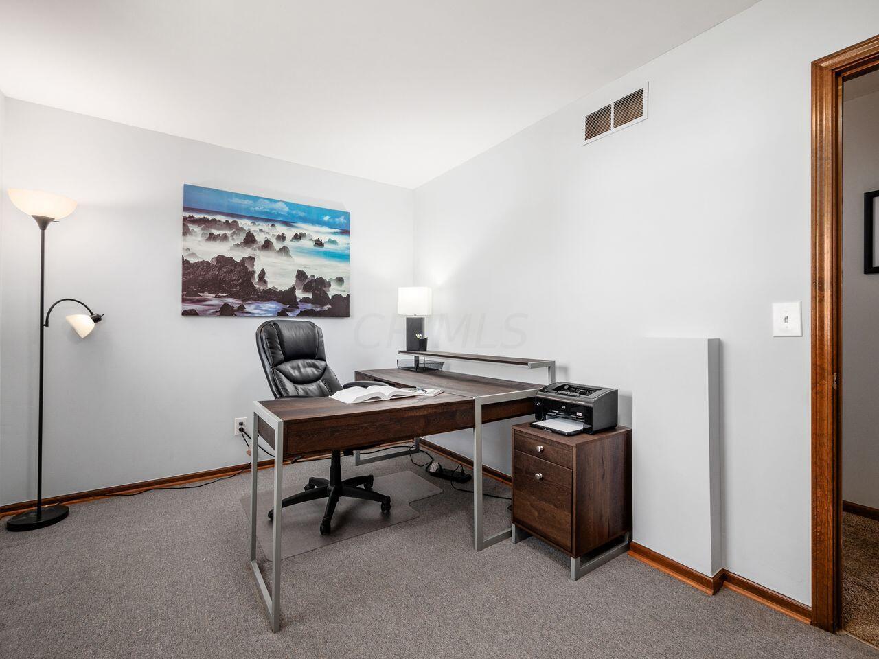 5861 Ravine View Court Columbus, OH 43231 - Photo 29 of 42 Bedroom #3