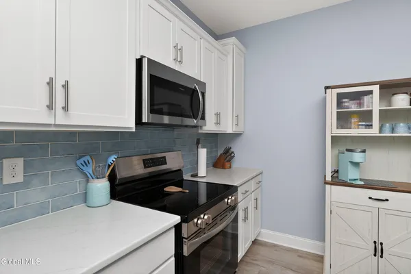 $549,900 | 15 Linden Court, Ballston, NY 12019