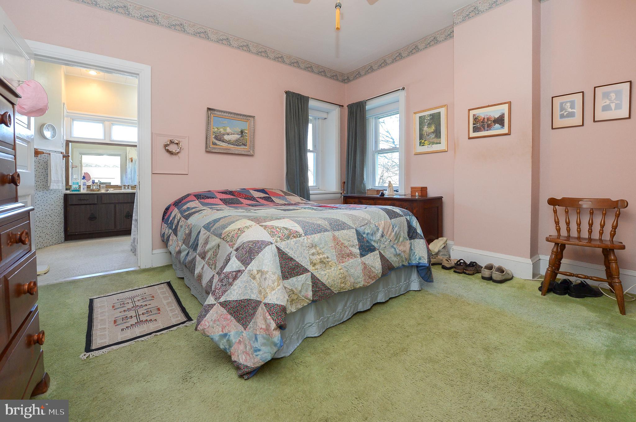 6346 Sherwood Road Philadelphia, PA 19151 - Photo 13 of 41 Gallery Image 13