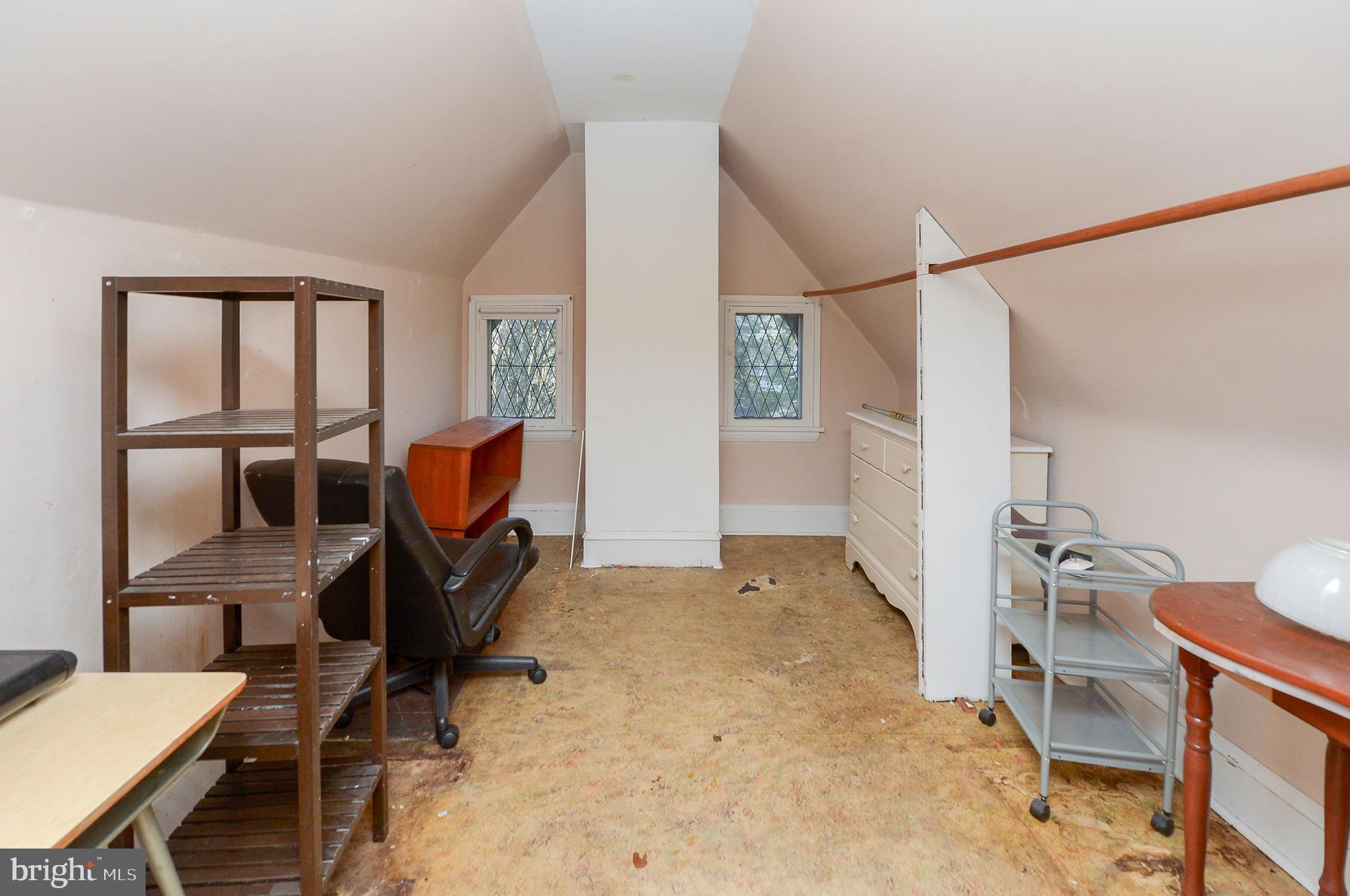 6346 Sherwood Road Philadelphia, PA 19151 - Photo 24 of 41 Gallery Image 24