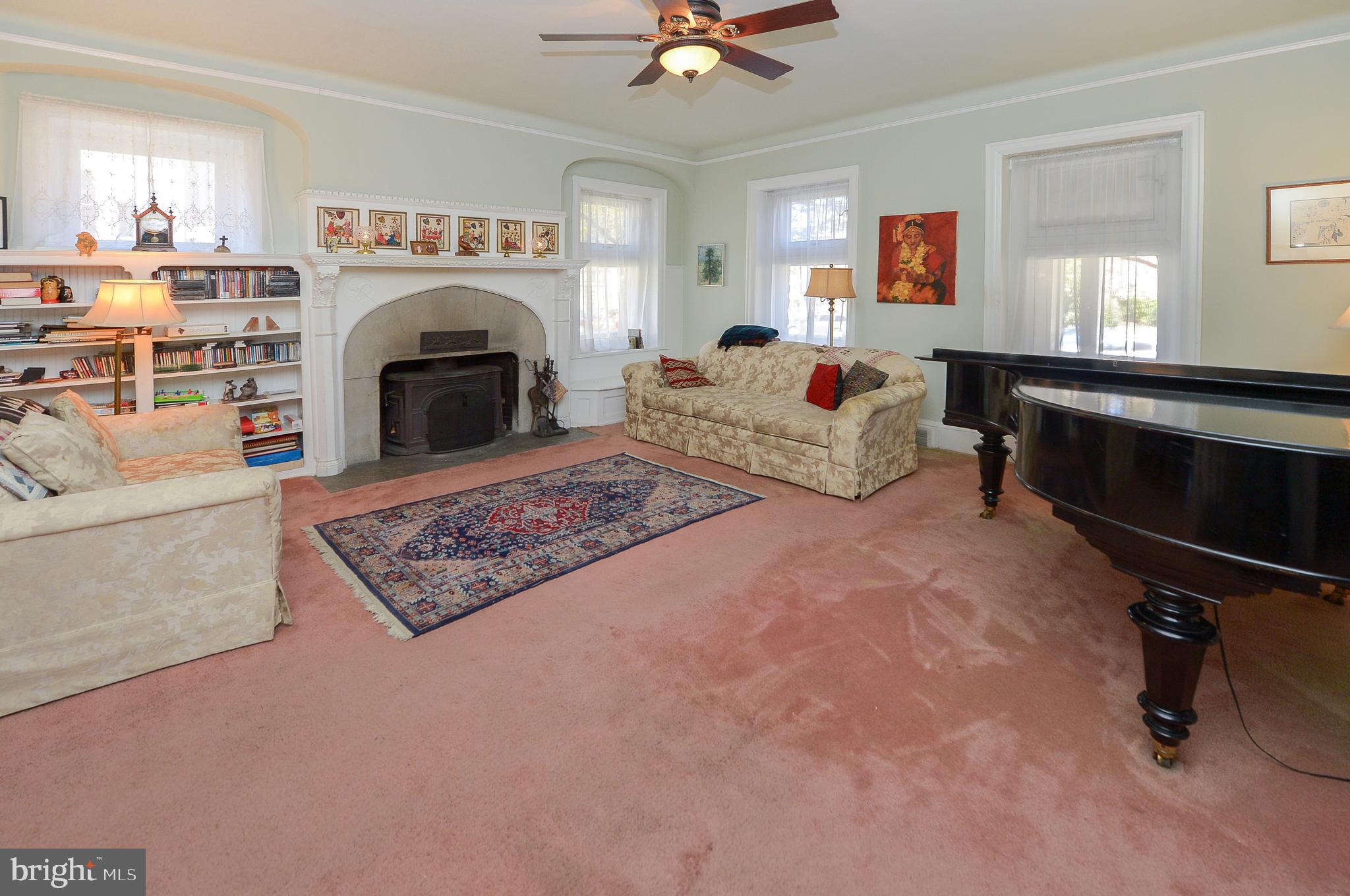 6346 Sherwood Road Philadelphia, PA 19151 - Photo 5 of 41 Gallery Image 5