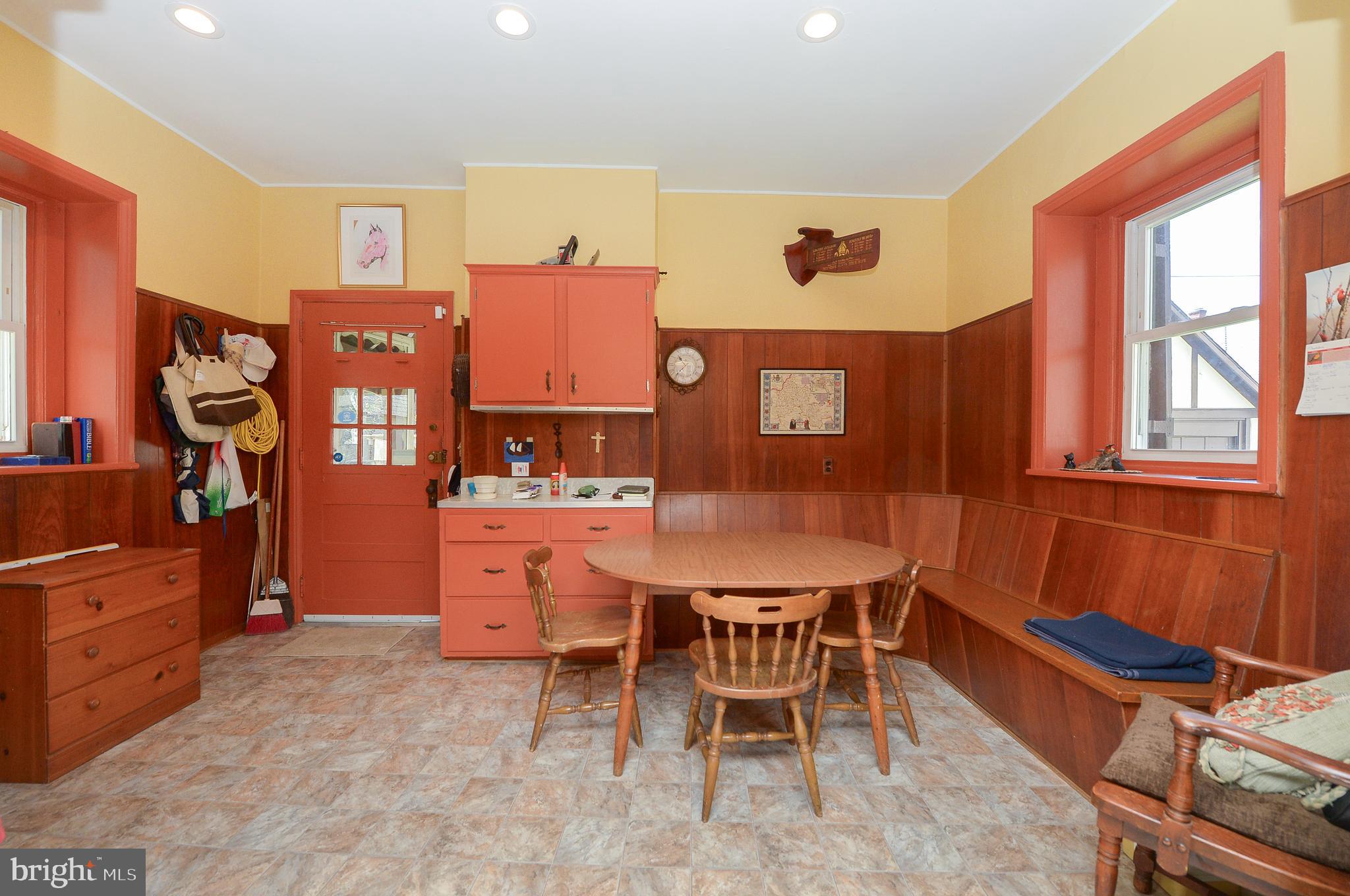 6346 Sherwood Road Philadelphia, PA 19151 - Photo 10 of 41 Gallery Image 10
