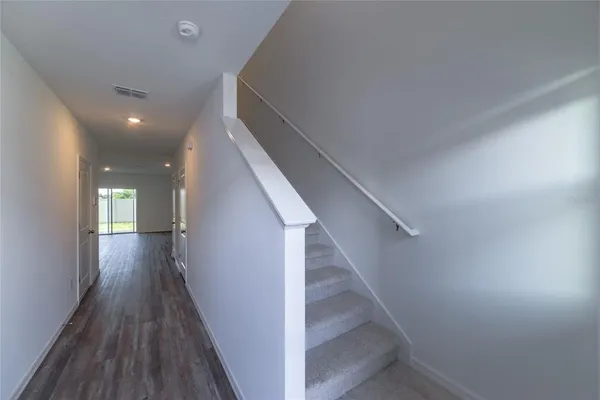 $2,100 | 17208 English Chestnut Way, Land O Lakes, FL 34638