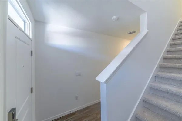 $2,100 | 17208 English Chestnut Way, Land O Lakes, FL 34638