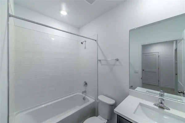 $2,100 | 17208 English Chestnut Way, Land O Lakes, FL 34638