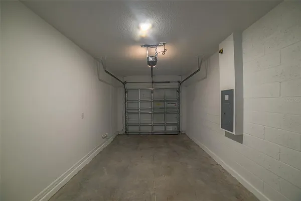 $2,100 | 17208 English Chestnut Way, Land O Lakes, FL 34638