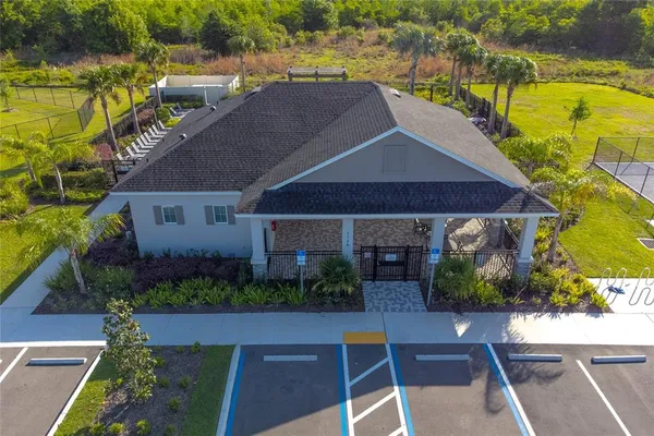 $2,100 | 17208 English Chestnut Way, Land O Lakes, FL 34638