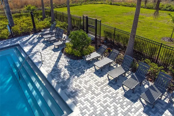 $2,100 | 17208 English Chestnut Way, Land O Lakes, FL 34638