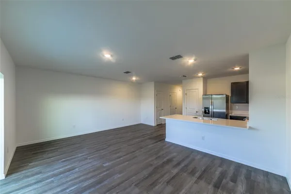 $2,100 | 17208 English Chestnut Way, Land O Lakes, FL 34638