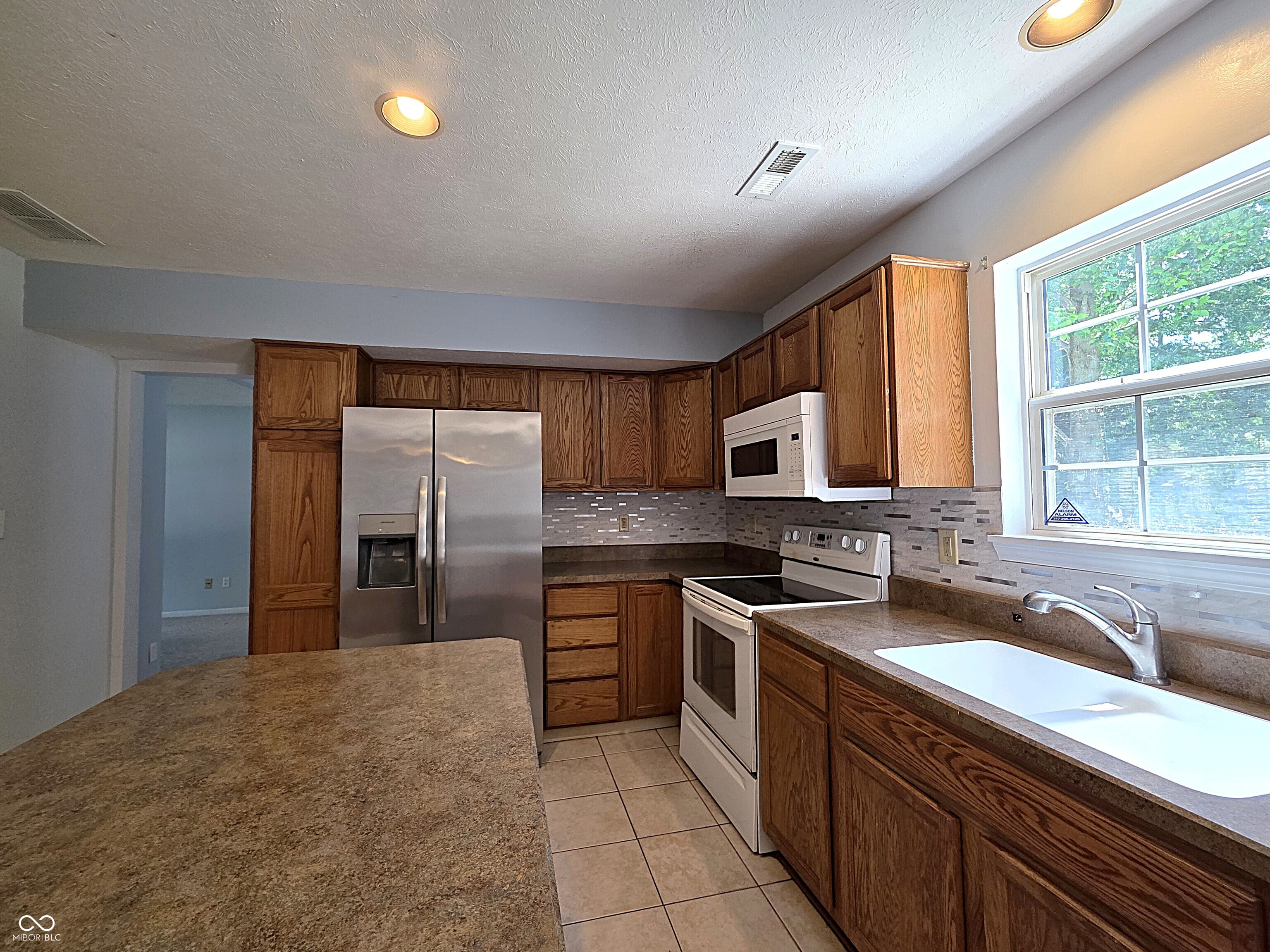 820 Trail Ridge Court Mooresville, IN 46158 - Photo 5 of 36