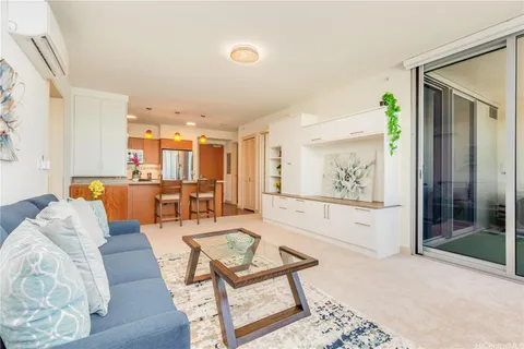 $875,000 | 555 South Street, Unit 807, Honolulu, HI 96813