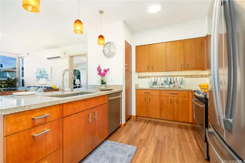 $875,000 | 555 South Street, Unit 807, Honolulu, HI 96813