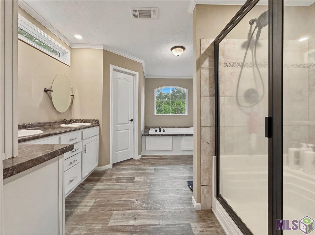 15410 Port Hudson-Pride Road Pride, LA 70770 - Photo 12 of 32 Gallery Image 12
