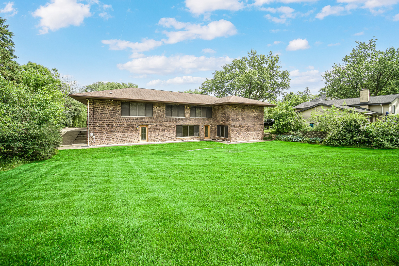 3620 Douglas Road Downers Grove, IL 60515 - Photo 18 of 19