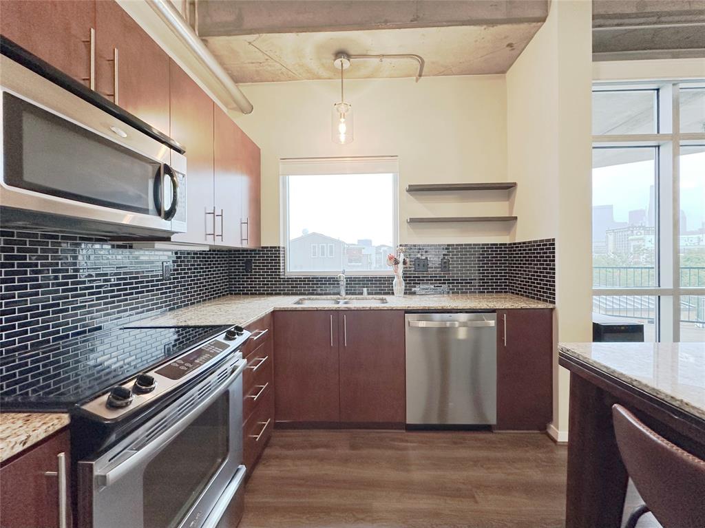 1001 Belleview Street, Unit 307 Dallas, TX 75215 - Photo 11 of 40