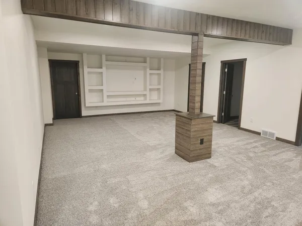 $499,000 | 124 Fox Trail, Hilbert, WI 54129