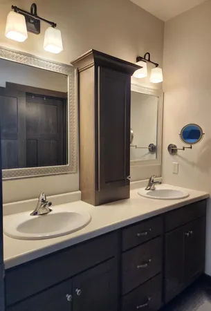 $499,000 | 124 Fox Trail, Hilbert, WI 54129