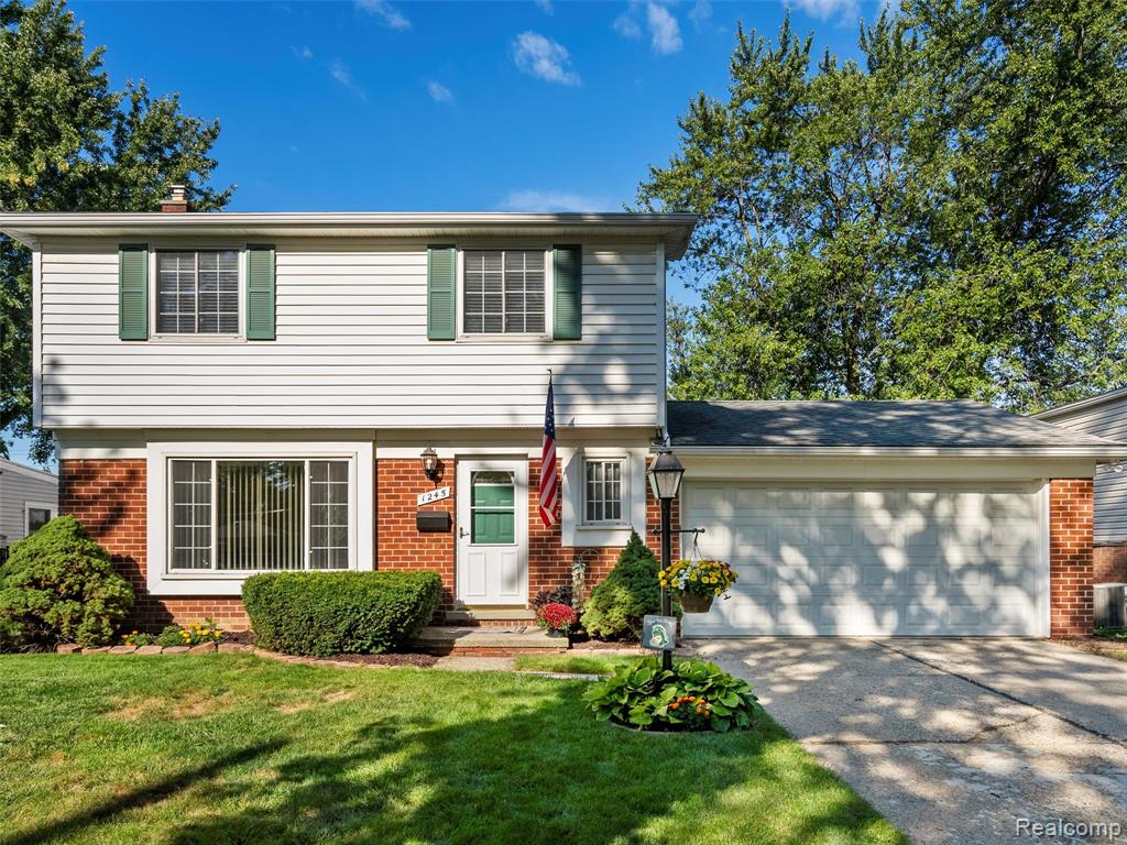 1245 Kenilworth Place Clawson, MI 48017 - Photo 1 of 34 Gallery Image 1