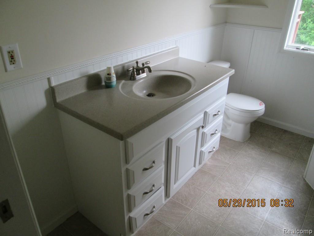 6324 Wildcat Road Jeddo, MI 48032 - Photo 21 of 36