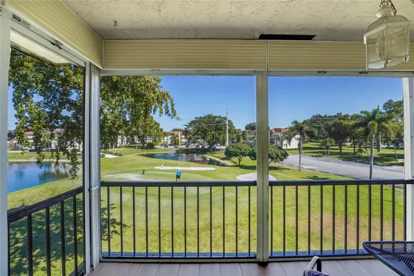 $3,300 | 8980 South Hollybrook Boulevard, Unit 304, Pembroke Pines, FL 33025