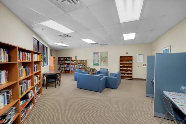 $3,300 | 8980 South Hollybrook Boulevard, Unit 304, Pembroke Pines, FL 33025