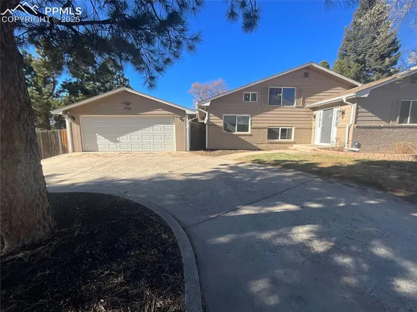 $450,000 | 3706 North Chestnut Street, Colorado Springs, CO 80907
