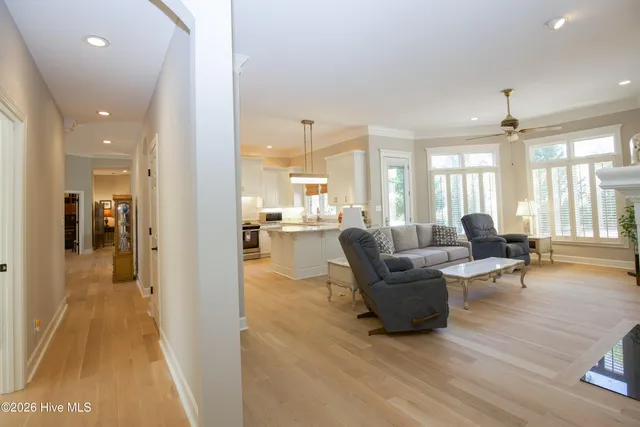 $1,075,000 | 110 Woodenbridge Lane, Pinehurst, NC 28374