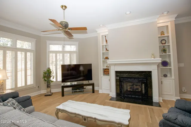 $1,075,000 | 110 Woodenbridge Lane, Pinehurst, NC 28374