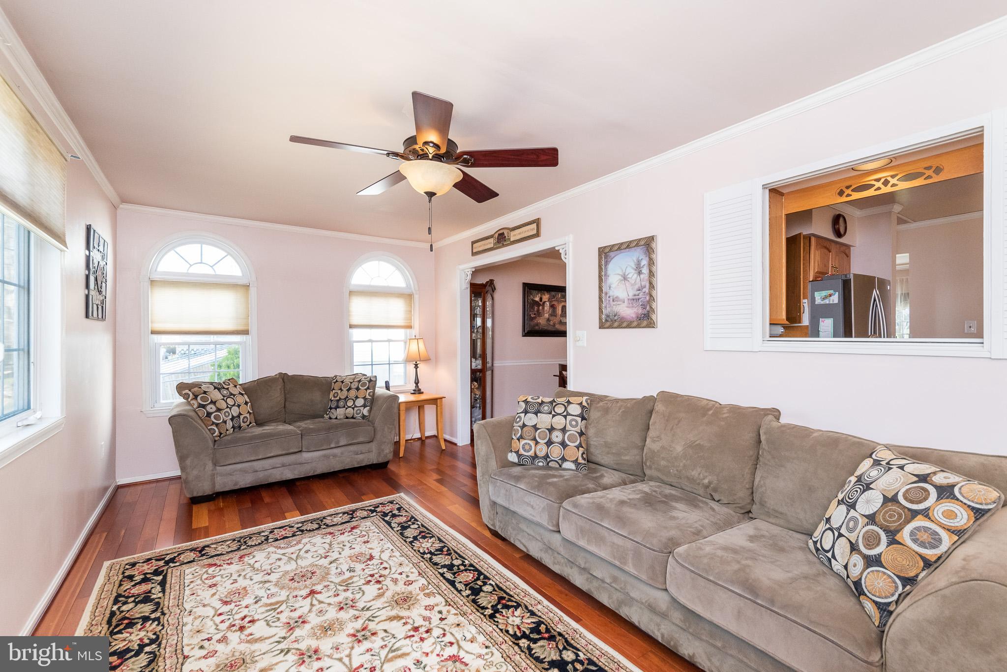 9320 Perglen Road Baltimore, MD 21236 - Photo 14 of 57 Family Room