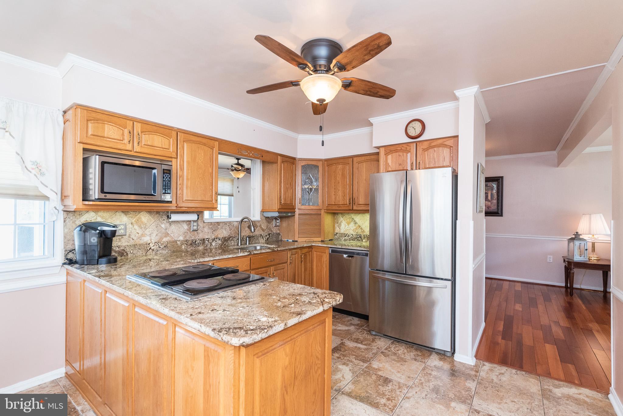 9320 Perglen Road Baltimore, MD 21236 - Photo 16 of 57 Kitchen