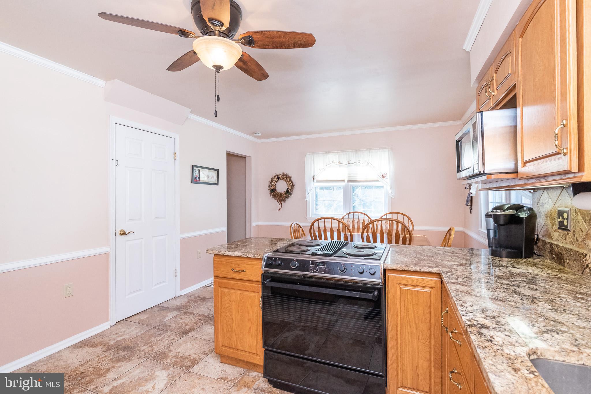 9320 Perglen Road Baltimore, MD 21236 - Photo 20 of 57 Kitchen
