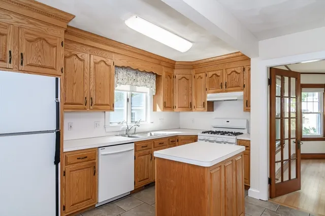 $3,600 | 103 North Avenue, Unit 103, Natick, MA 01760