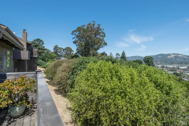 $535,000 | 124 Tiburon Boulevard, San Rafael, CA 94901