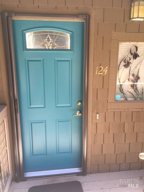 124 Tiburon Boulevard San Rafael, CA 94901 - Photo 7 of 39