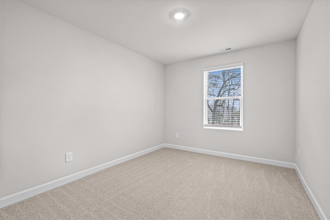 111 Kerwin Court Woodruff, SC 29388 - Photo 14 of 26