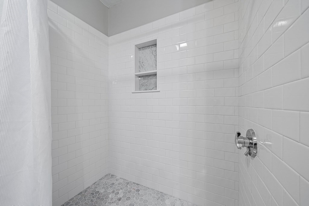 153 Mill Road North Andover, MA 01845 - Photo 17 of 29