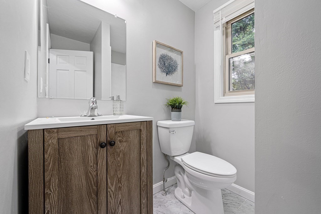 153 Mill Road North Andover, MA 01845 - Photo 19 of 29