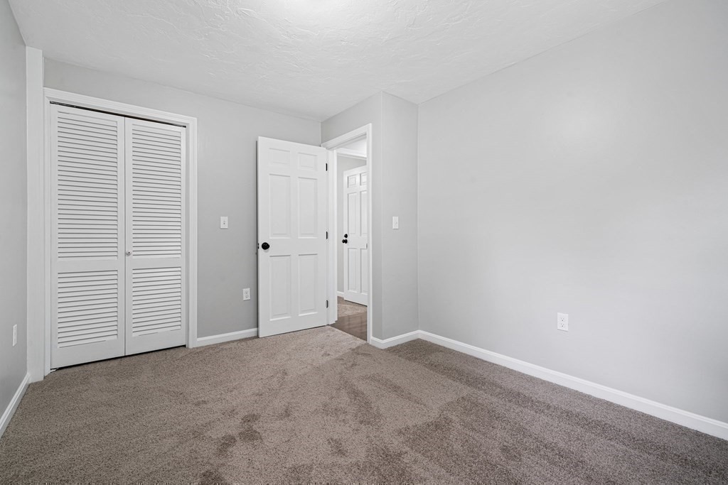 153 Mill Road North Andover, MA 01845 - Photo 20 of 29