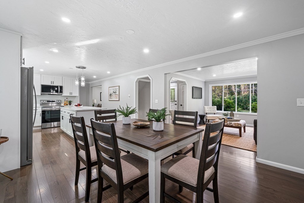 153 Mill Road North Andover, MA 01845 - Photo 9 of 29